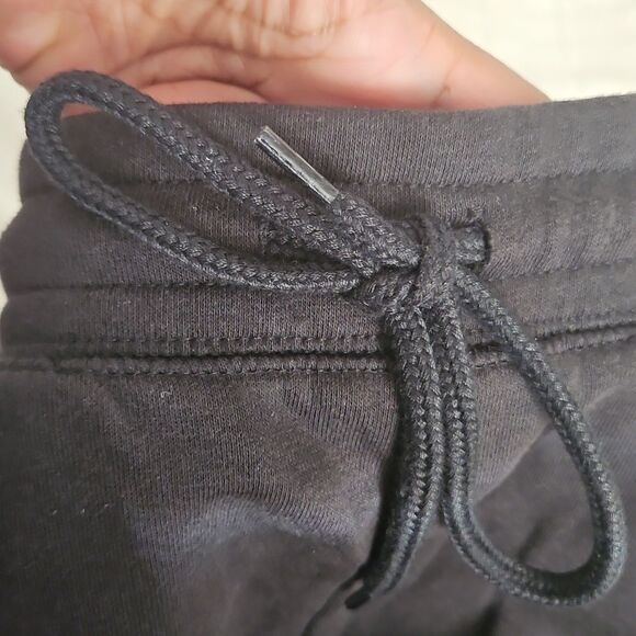 GAP Black Jogger Pants - Picture 12 of 16
